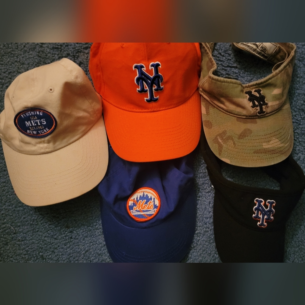 Lot of 5 New York Mets adjustable hats in VG condition